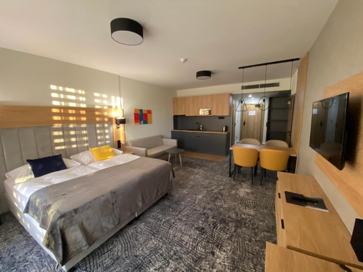 Apartment Friends Besenova - Free Swinning Pool ภายนอก รูปภาพ