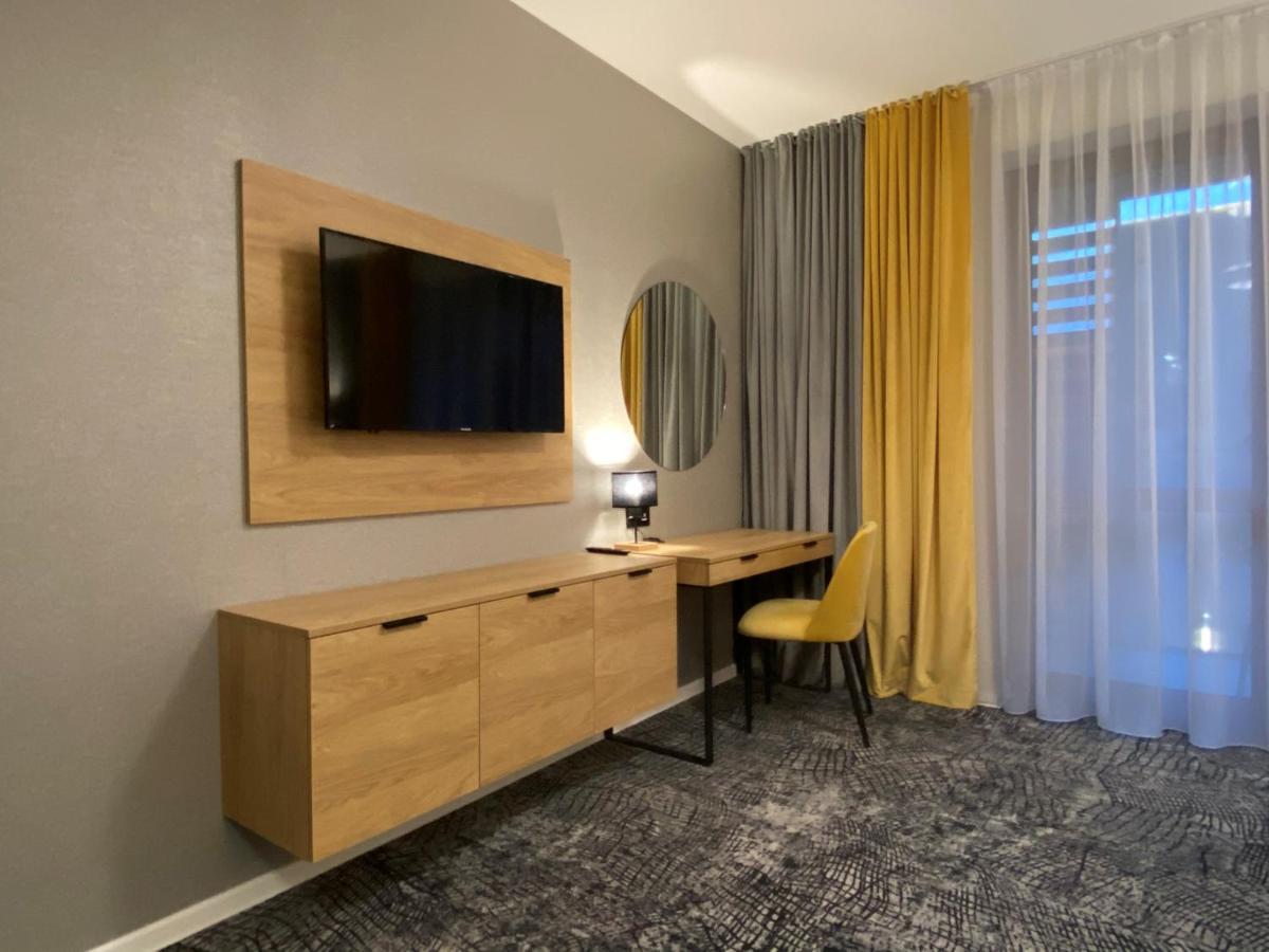 Apartment Friends Besenova - Free Swinning Pool ภายนอก รูปภาพ