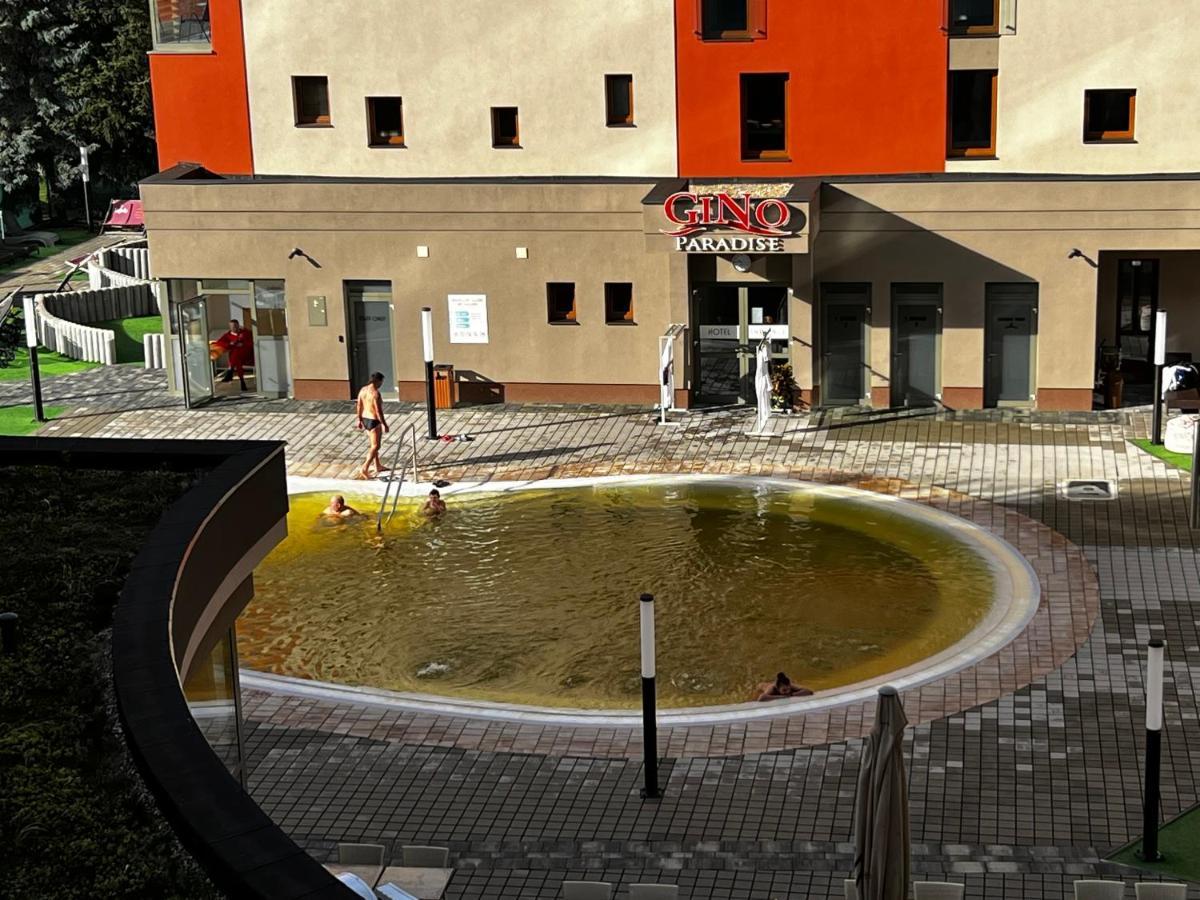 Apartment Friends Besenova - Free Swinning Pool ภายนอก รูปภาพ